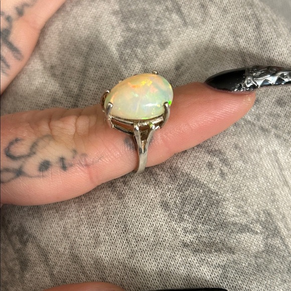 Elegant Silver Fire 🔥 Opal Ring SIZE 5 - Picture 6 of 9